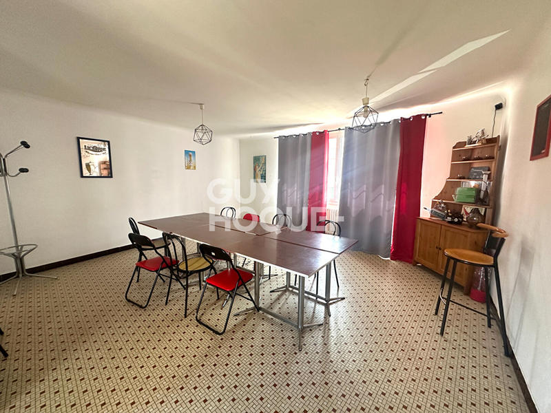 Immeuble - 150 m² - 8 pièces