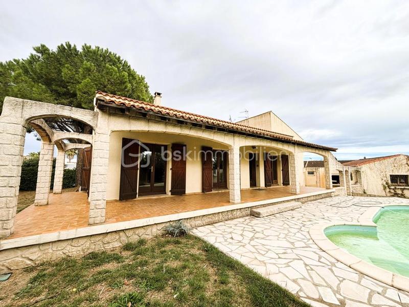 Villa - 140 m² - 6 pièces