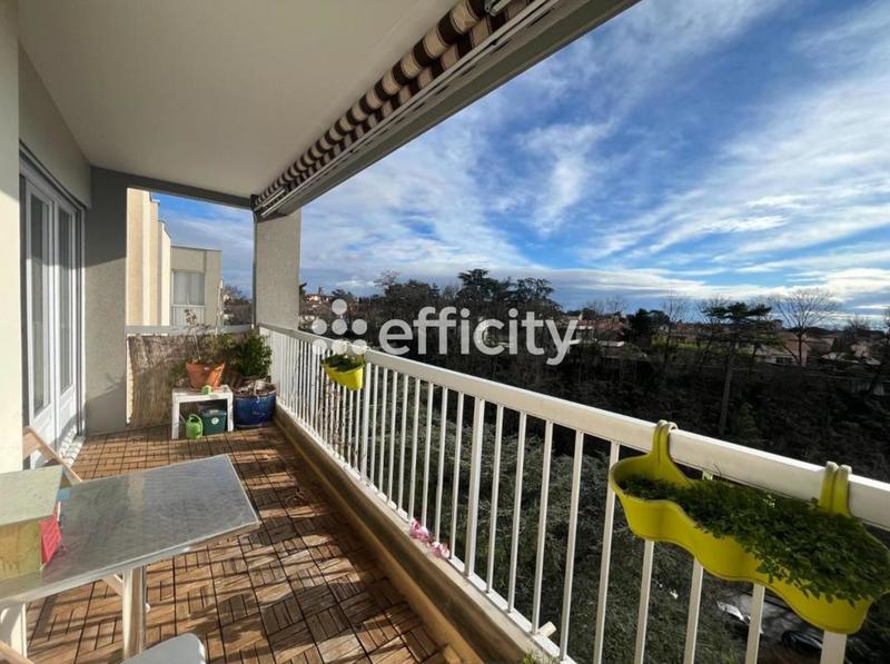 Appartement - 107 m² - 4 pièces