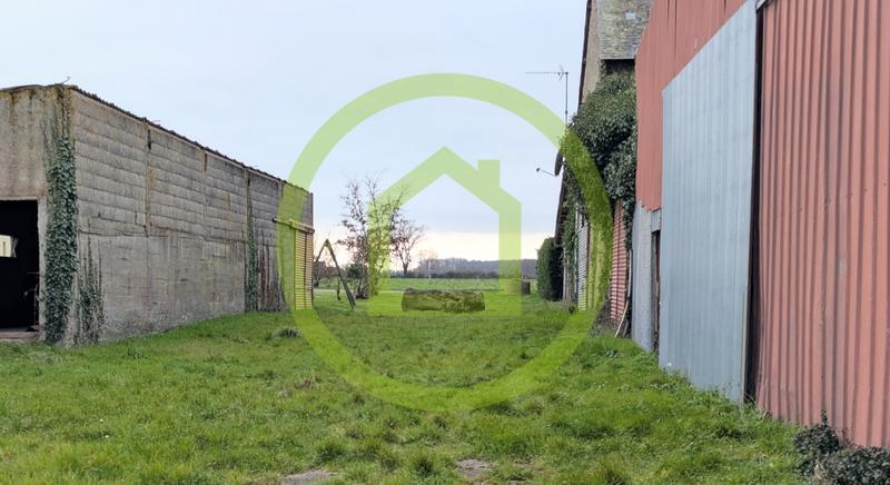 Remise - 128 m² - 1 pièce