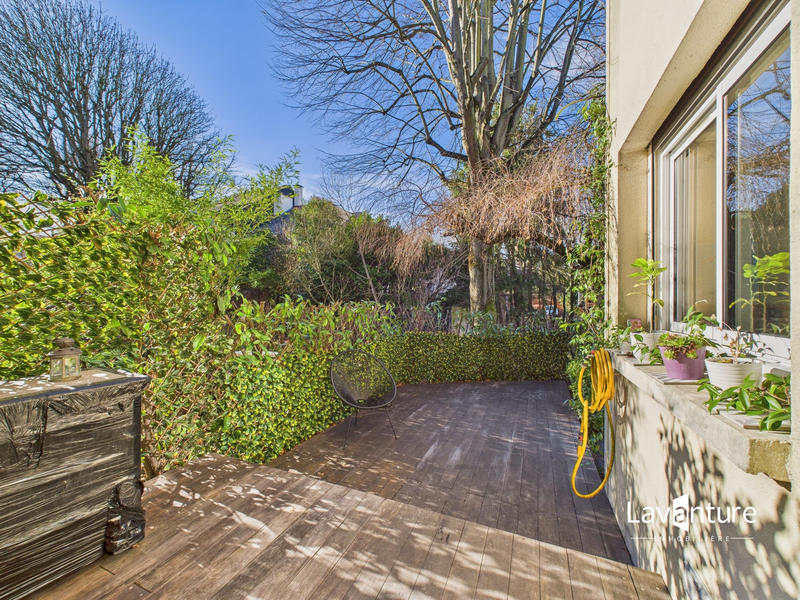 Appartement - 81 m² - 4 pièces