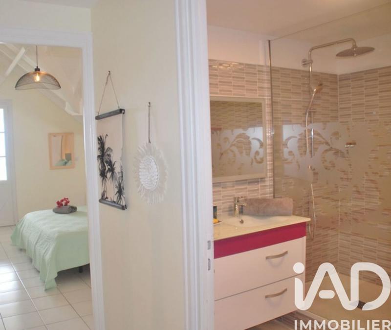 Appartement - 98 m² - 4 pièces