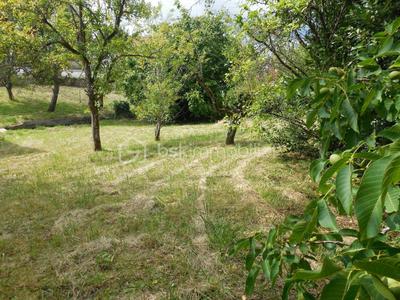 Terrain constructible - 1 271 m²