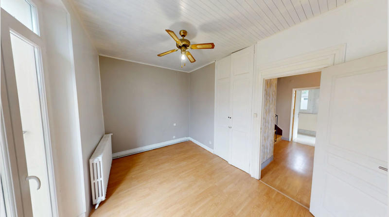 Maison - 122 m² - 5 pièces