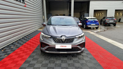 Renault Arkana E-Tech 145 - 23 Techno