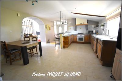 Maison en pierre - 198 m² - 7 pièces