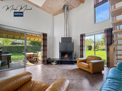 Maison - 180 m² - 5 pièces