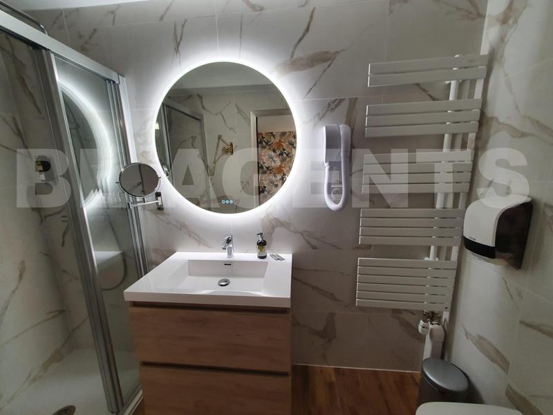 Maison - 637 m² - 20 pièces