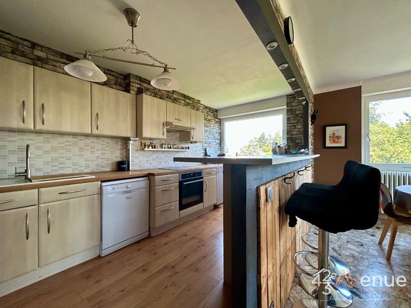 Appartement - 84 m² - 3 pièces