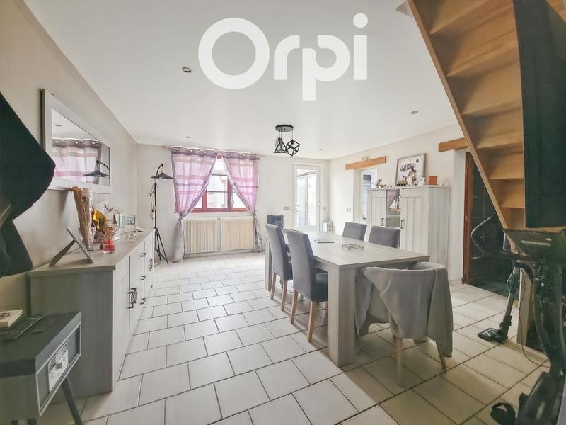 Maison - 102 m² - 4 pièces