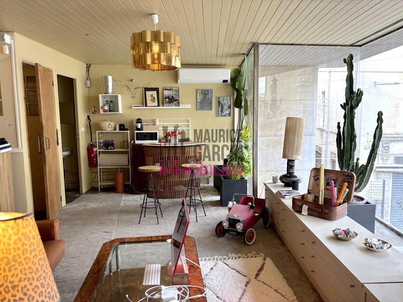 Local commercial - 82 m² - 2 pièces