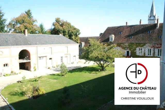 Maison - 380 m² - 16 pièces