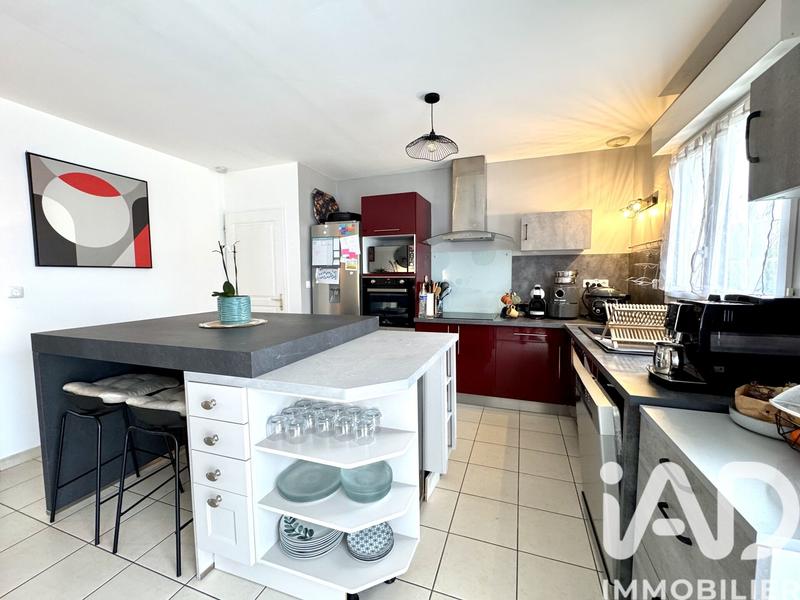 Maison - 90 m² - 4 pièces