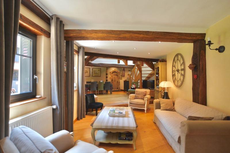 Villa - 185 m² - 6 pièces