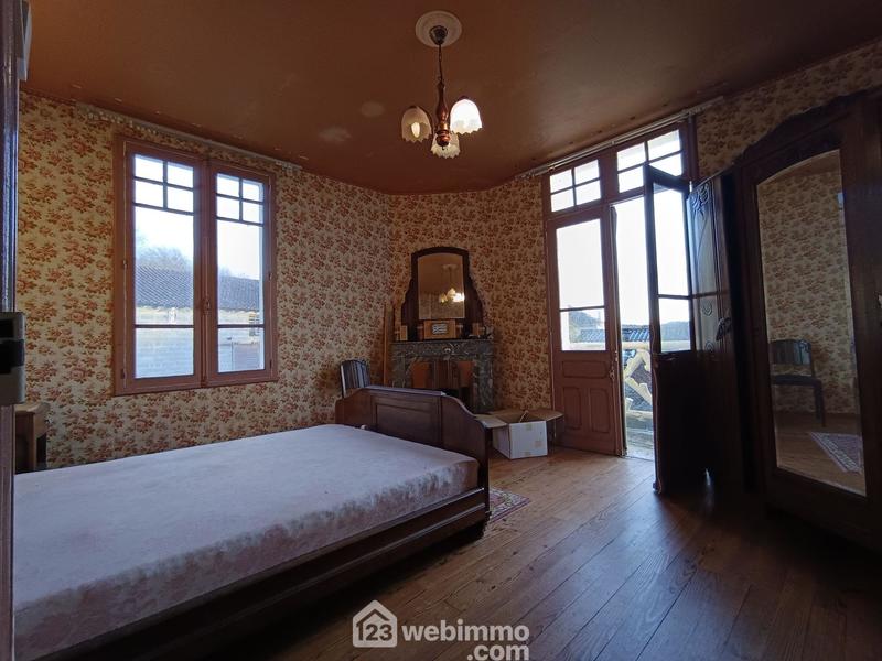 Ferme - 261 m² - 13 pièces