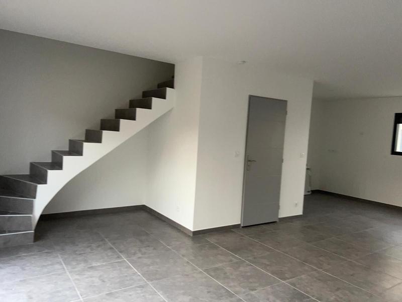 Maison - 84 m² - 4 pièces