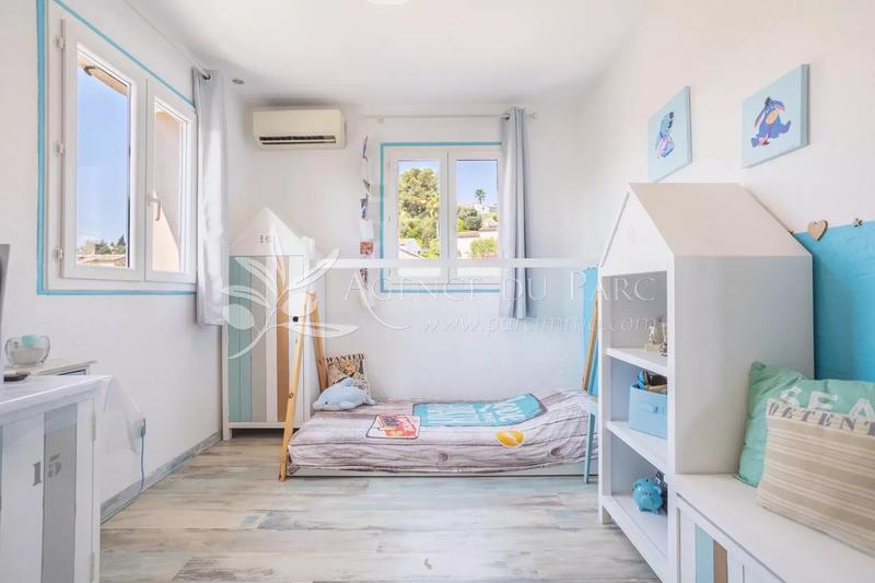 Villa - 171 m² - 5 pièces