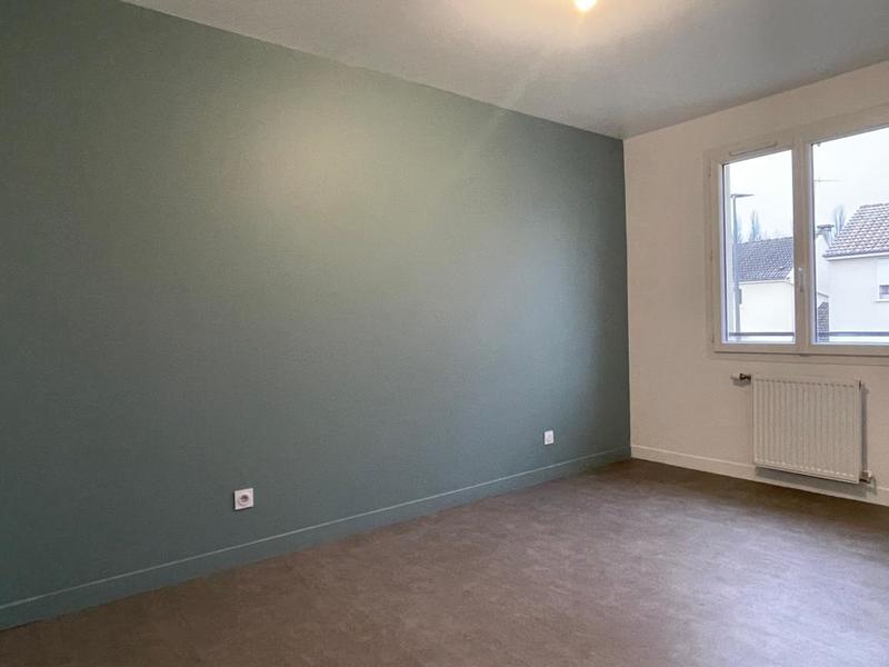 Maison - 94 m² - 5 pièces