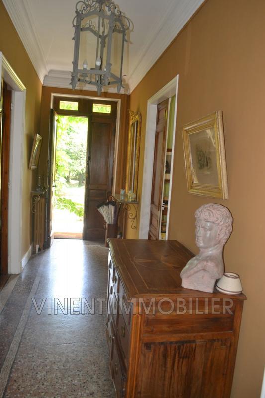 Maison - 271 m² - 8 pièces