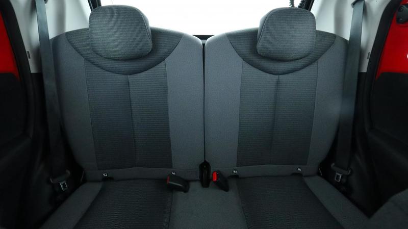 Toyota Aygo 1.0 Vvt-i X-Play 5p 72 ch