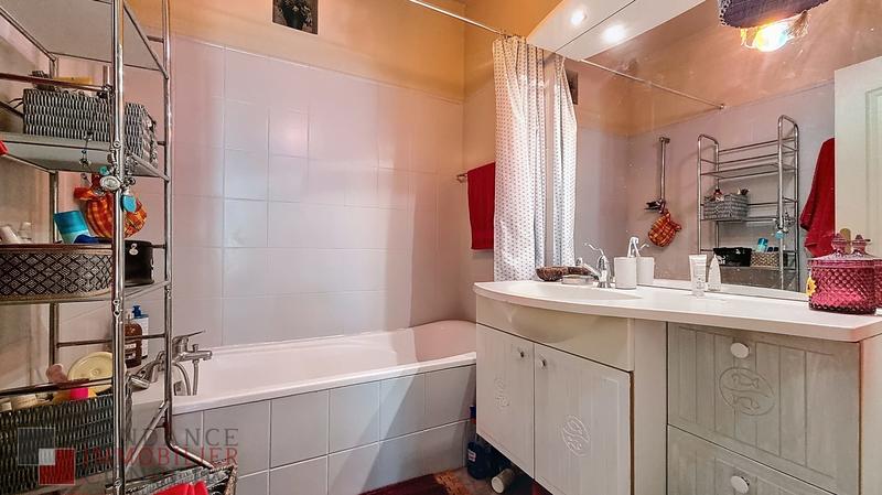 Maison ancienne - 97 m² - 4 pièces