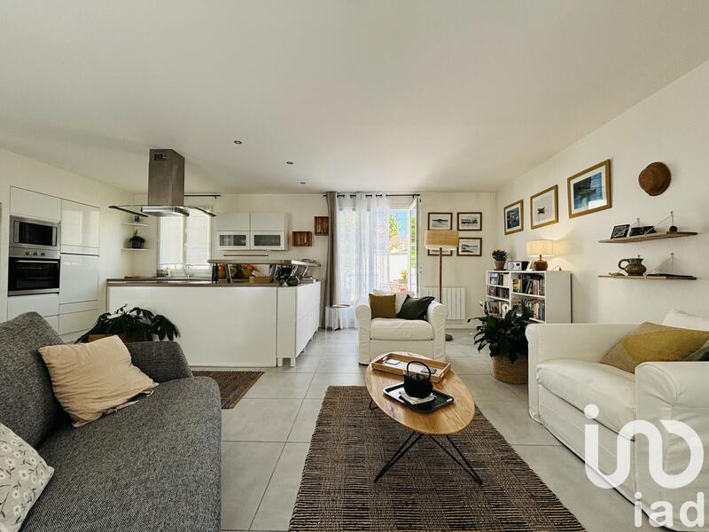 Maison - 98 m² - 5 pièces