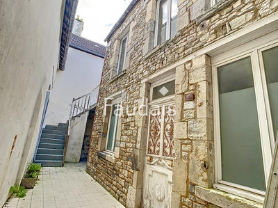 Immeuble - 110 m² - 4 pièces