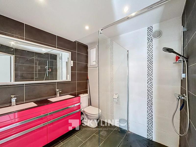 Maison - 94 m² - 4 pièces