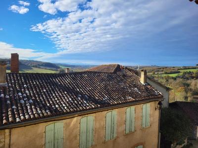 Maison - 145 m² - 4 pièces