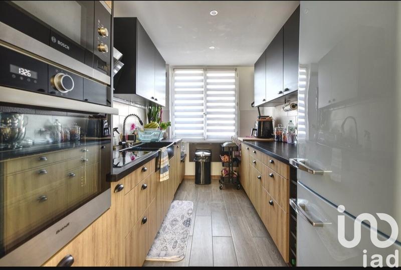 Appartement - 97 m² - 5 pièces