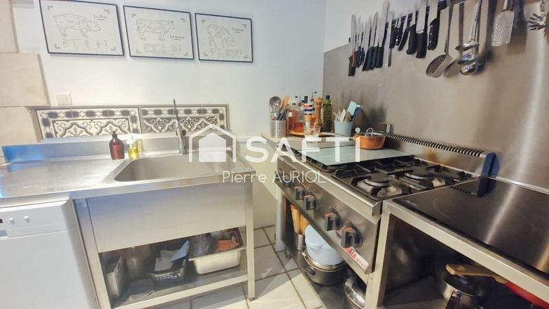 Maison - 200 m² - 6 pièces