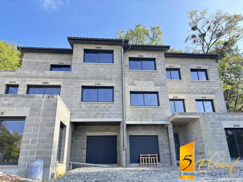 Villa - 170 m² - 5 pièces