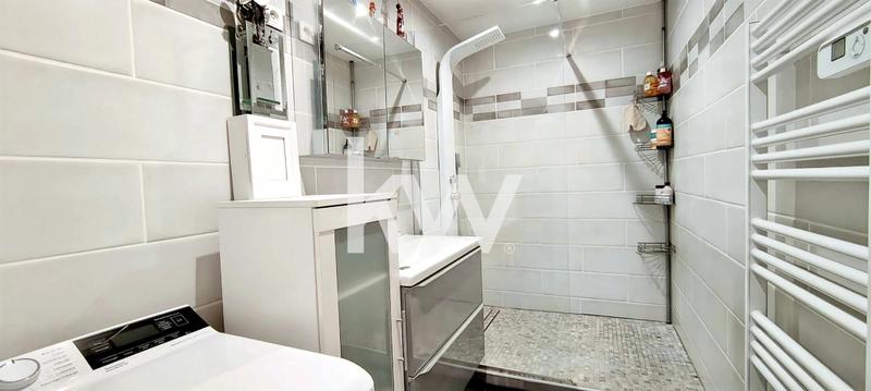 Maison de village - 94 m² - 4 pièces