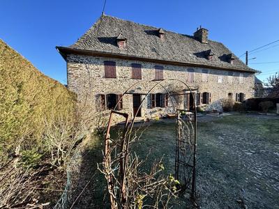 Ferme - 186 m² - 8 pièces