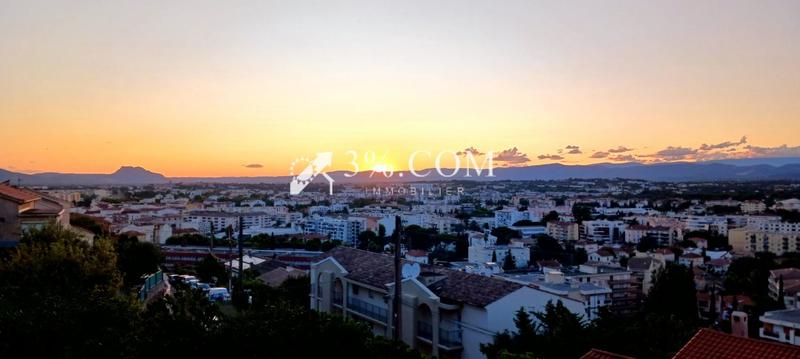 Villa - 152 m² - 8 pièces