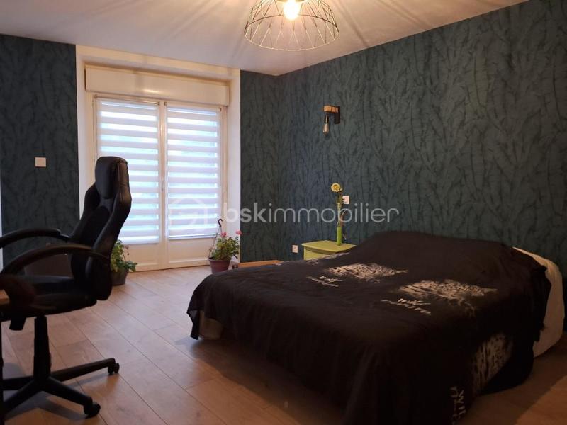 Maison en pierre - 220 m² - 9 pièces