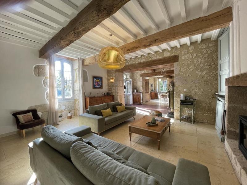 Maison de campagne - 390 m² - 11 pièces