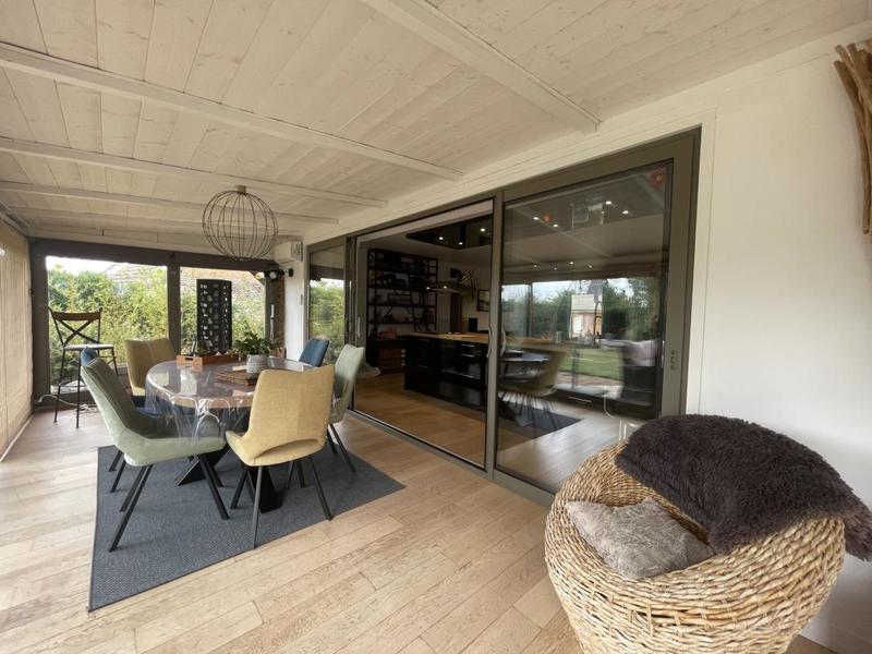 Pavillon - 114 m² - 4 pièces