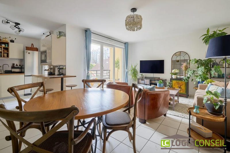 Appartement - 83 m² - 4 pièces