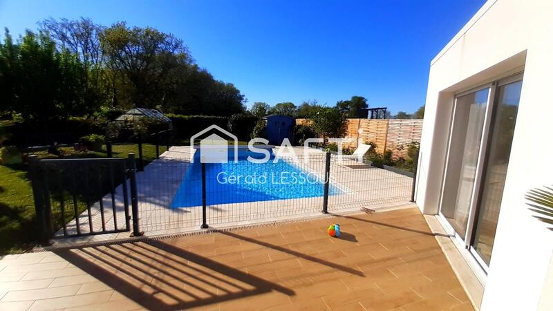 Maison - 105 m² - 4 pièces