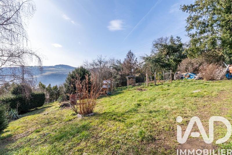 Maison - 102 m² - 6 pièces