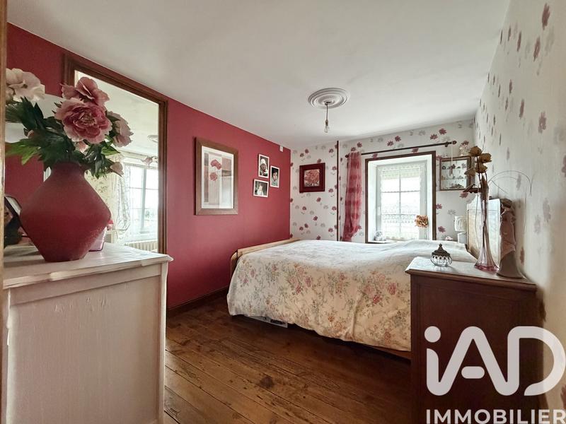 Maison - 144 m² - 5 pièces