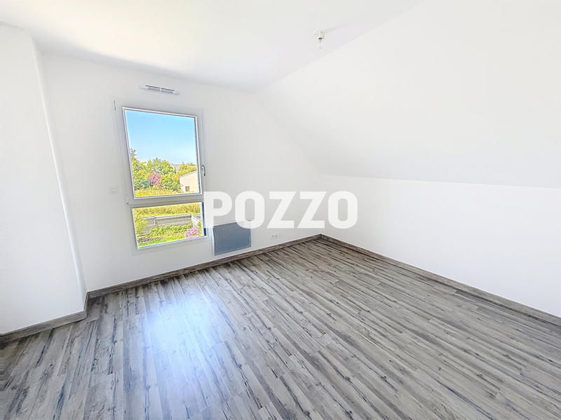 Maison - 97 m² - 5 pièces