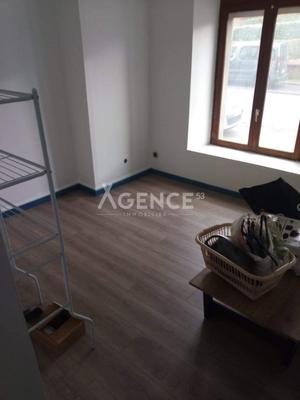 Immeuble - 180 m² - 2 pièces