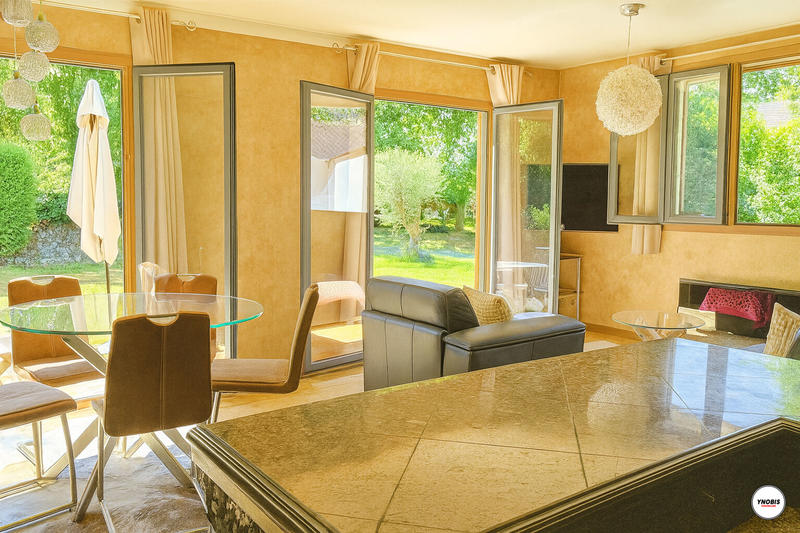 Maison - 120 m² - 7 pièces