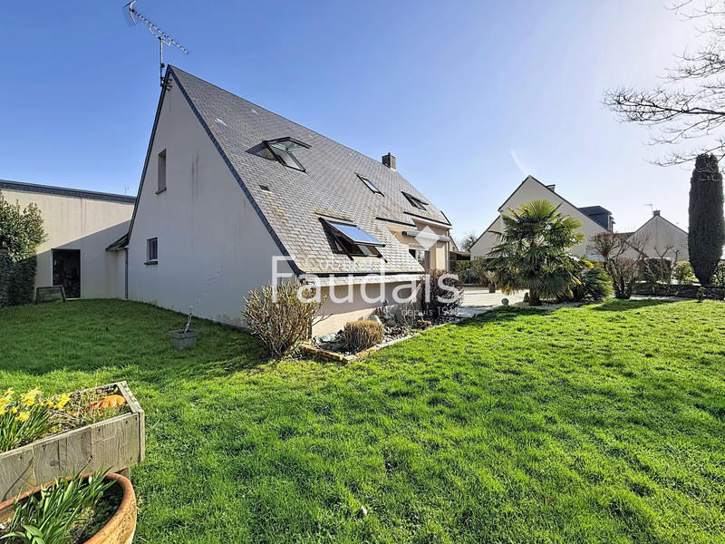 Maison - 135 m² - 7 pièces