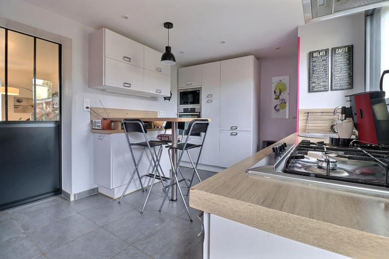 Maison - 137 m² - 4 pièces