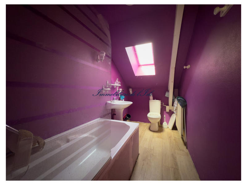 Maison - 105 m² - 4 pièces