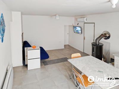 Maison - 200 m² - 8 pièces