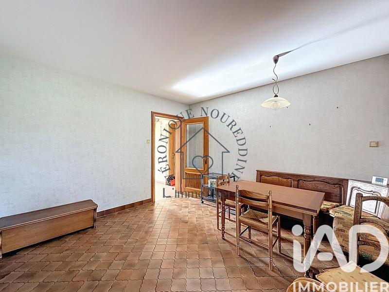 Maison - 187 m² - 8 pièces